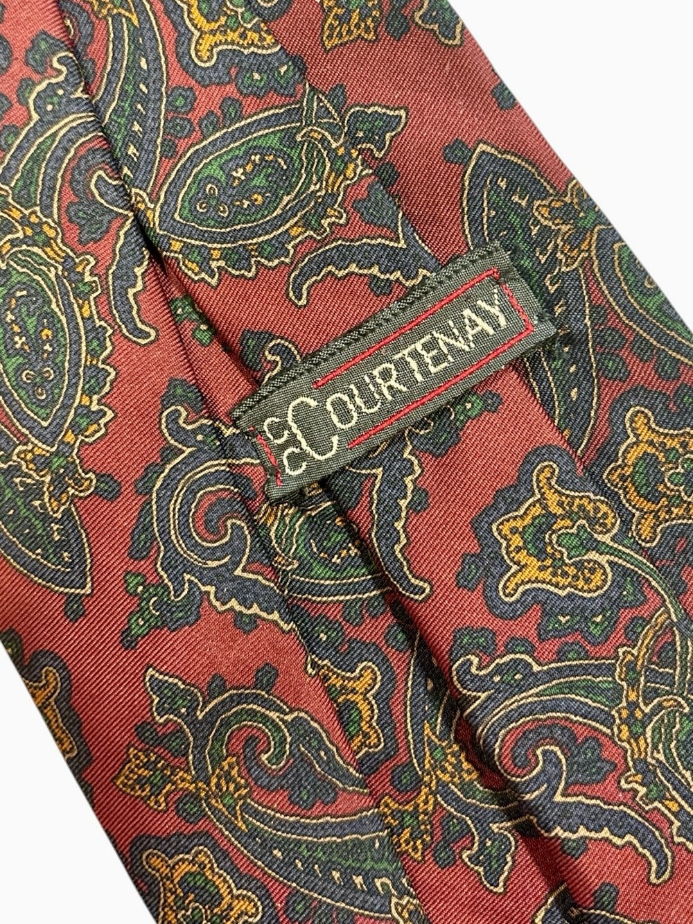 COURTENAY silk vintage tie